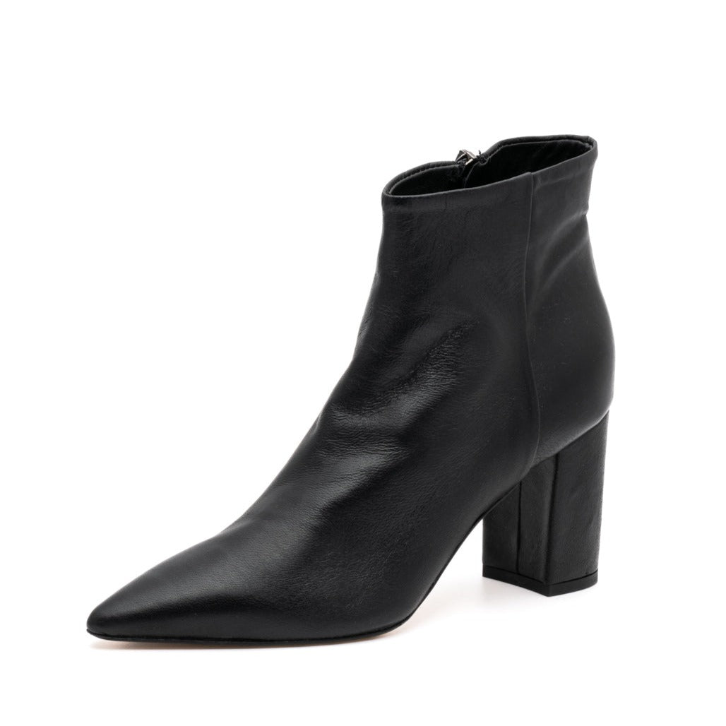 ELECTRA Pointy Toe Ankle Boot